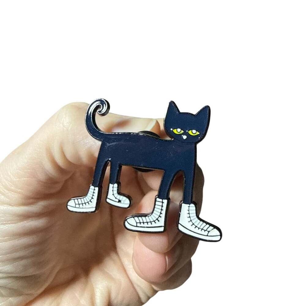 Pete the Cat in Lace Up Sneakers Enamel Pin Teacher Gift kid’s books